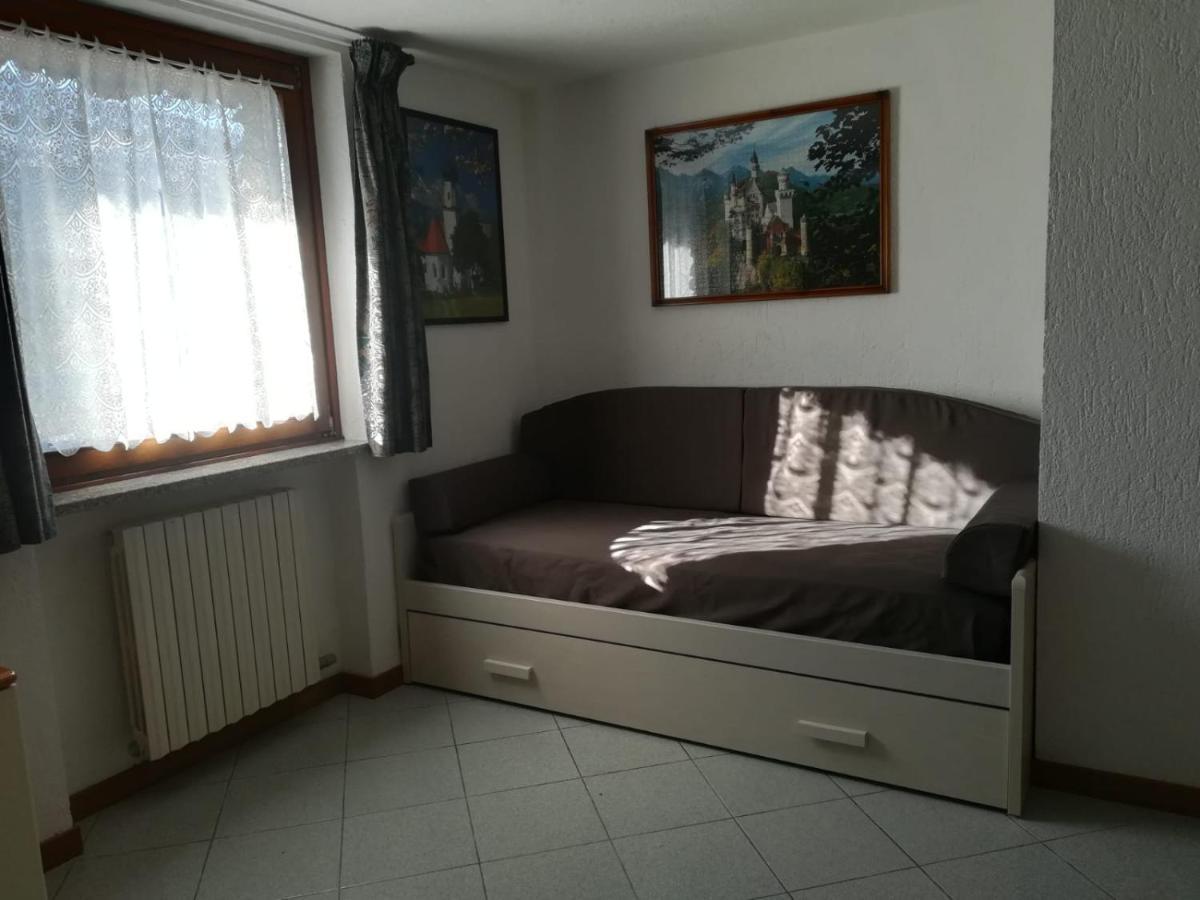 Roisan Appartamento Con Vista Chez Mary מראה חיצוני תמונה
