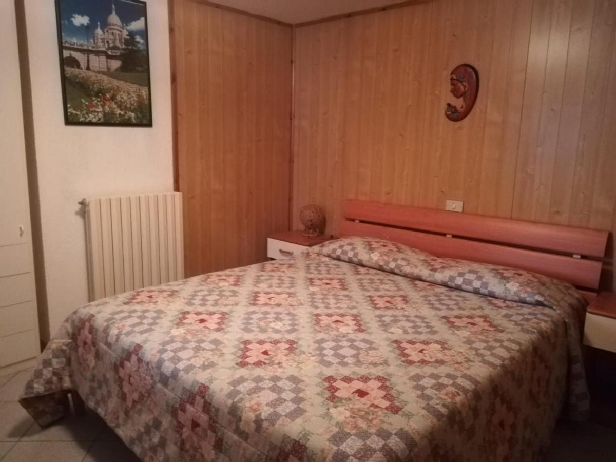 Roisan Appartamento Con Vista Chez Mary מראה חיצוני תמונה